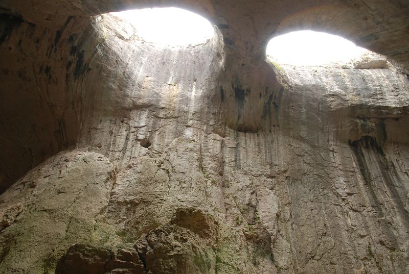File:Cave-of-Kronos.jpg